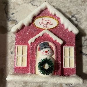 Hallmark Welcome Christmas, 2011 -NIB